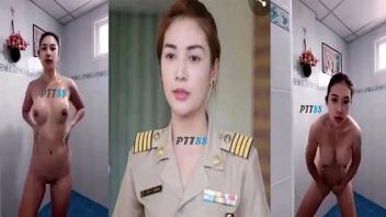 Xxxโคตร คลิปหลุดถ่ายตัวเองครูสาวน่ารักขาวเนียนหีไร้ขน ตั้งกล้องถ่ายตัวเองในห้องน้ำแอบสักลายไว้ข้างหลังน่าเย็ดคาชุดจริงๆ - หนังโป๊เย็ด.COM